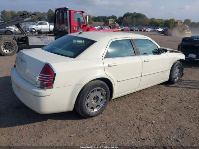 2005 CHRYSLER 300 2C3JA53G95H543135 Photo 3