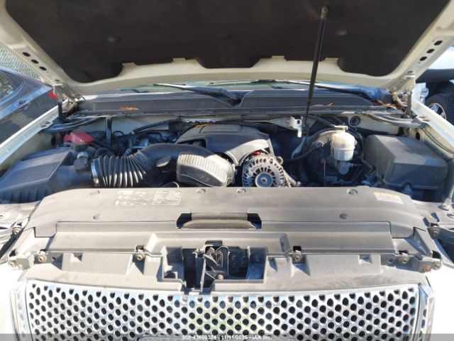 2011 GMC YUKON XL 1500 1GKS2MEF8BR271284 Photo 9