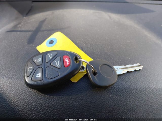 2011 GMC YUKON XL 1500 1GKS2MEF8BR271284 Photo 10