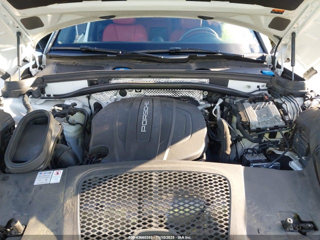 2021 PORSCHE MACAN WP1AA2A57MLB00610 Photo 9