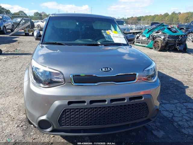 43660384 :رقم المزاد ، KNDJN2A23F7208827 vin ، 2015 Kia Soul مزاد بيع