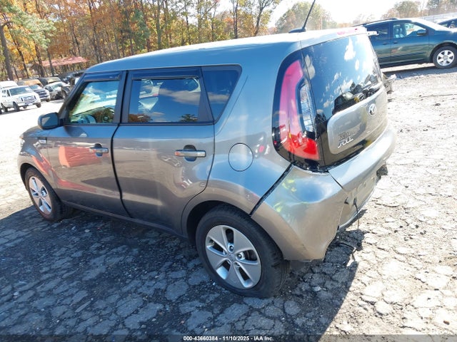 43660384 :رقم المزاد ، KNDJN2A23F7208827 vin ، 2015 Kia Soul مزاد بيع