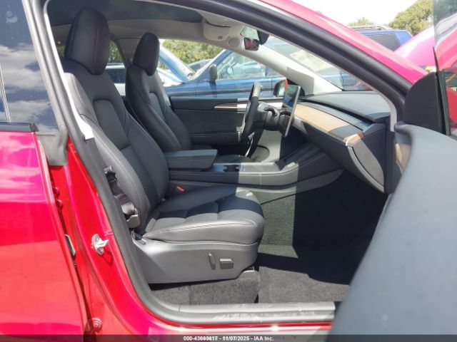 2023 TESLA MODEL Y 7SAYGDEE5PA177066 Photo 4