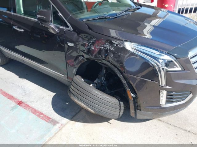 2017 CADILLAC XT5 1GYKNERS6HZ274266 Photo 5