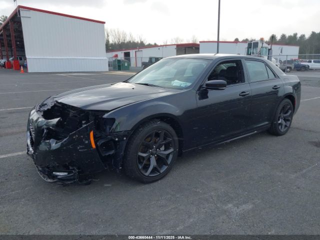 2023 CHRYSLER 300 2C3CCADG0PH661863 Photo 1