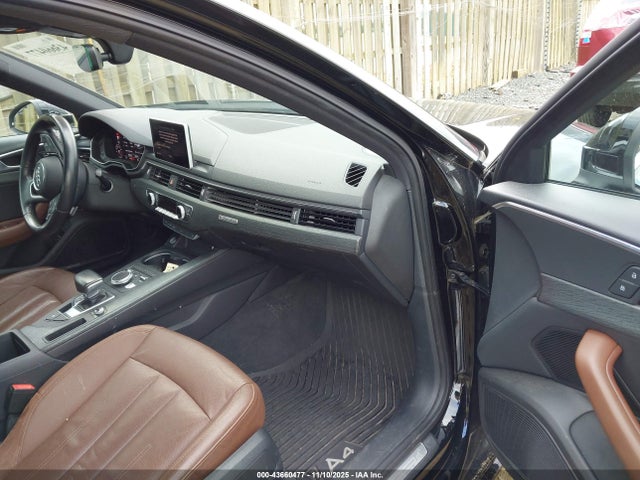 2017 AUDI A4 WAUFNAF45HN034281 Photo 4