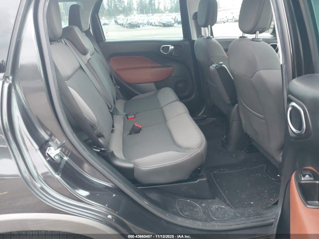 2014 FIAT 500L ZFBCFADH6EZ011978 Photo 7