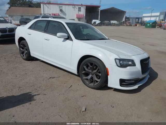 2021 CHRYSLER 300 2C3CCABG8MH541551