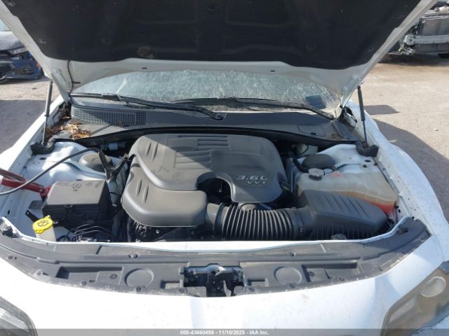 2021 CHRYSLER 300 2C3CCABG8MH541551 Photo 9