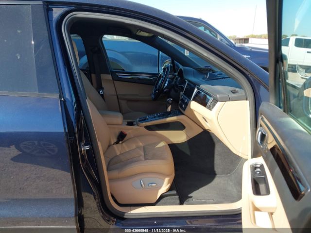 2020 PORSCHE MACAN WP1AA2A56LLB00726 Photo 4