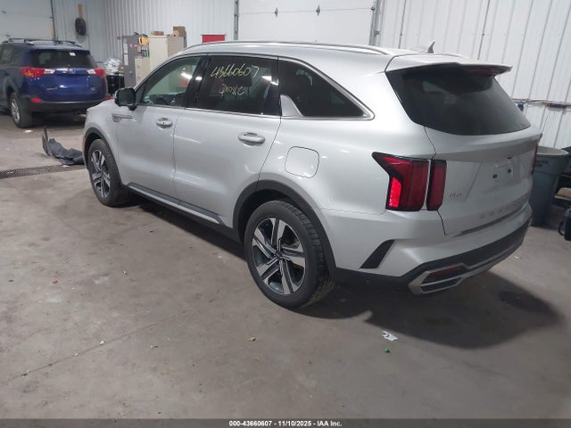 2022 KIA SORENTO PLUG-IN HYBRID KNDRMDLH5N5070494 Photo 2