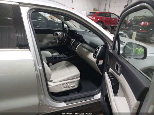2022 KIA SORENTO PLUG-IN HYBRID KNDRMDLH5N5070494 Photo 4