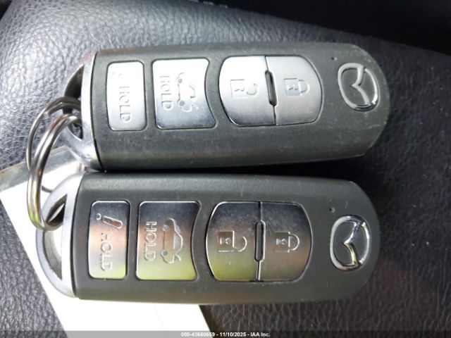 2017 MAZDA MAZDA6 JM1GL1U52H1136752 Photo 10