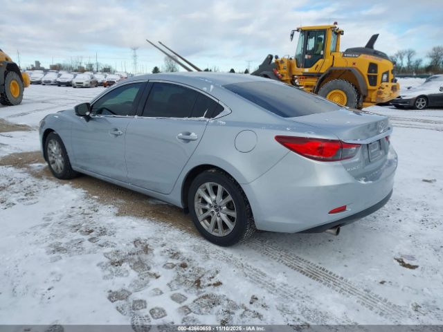 2017 MAZDA MAZDA6 JM1GL1U52H1136752 Photo 2