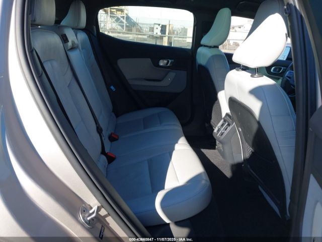 2024 POLESTAR 2 YSMFD3KA9RL226351 Photo 7