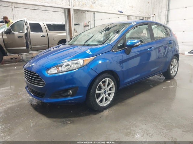 Ford FIESTA SE 2019 3FADP4EJ2KM122032 Image 2