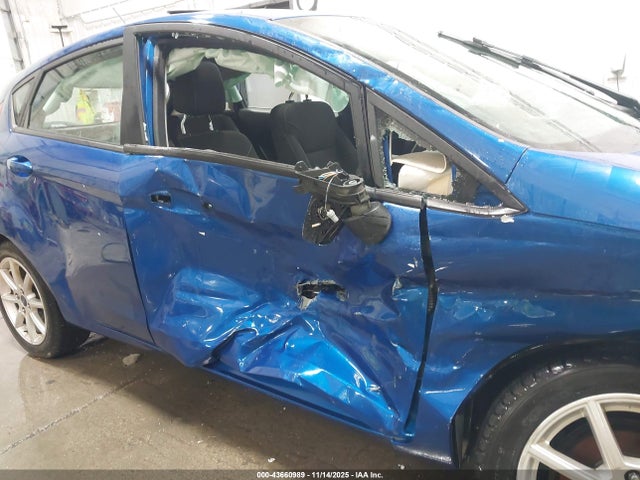 Ford FIESTA SE 2019 3FADP4EJ2KM122032 Image 6