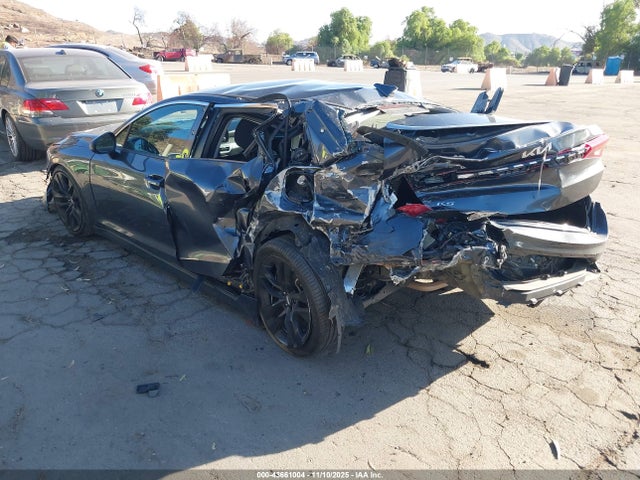 5XXG14J27NG090398 KIA K5 LXS