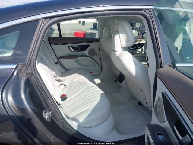 2022 MERCEDES-BENZ EQS 580 W1KCG4EB8NA002094 Photo 7