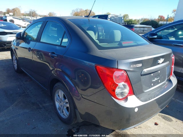 2012 CHEVROLET SONIC 1G1JA5SHXC4177629 Photo 2