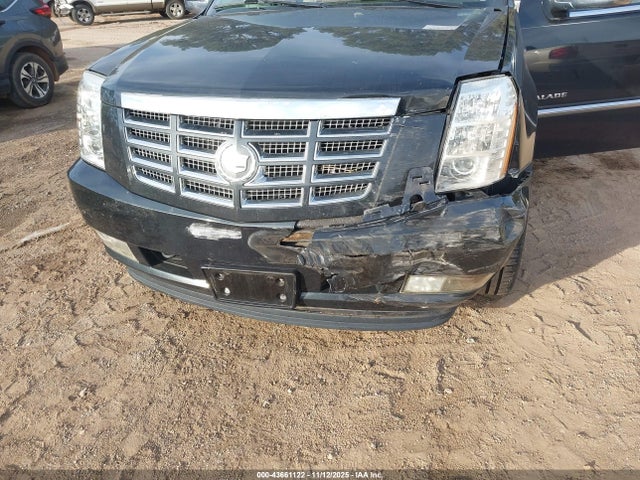 2012 CADILLAC ESCALADE 1GYS3BEF1CR145597 Photo 5