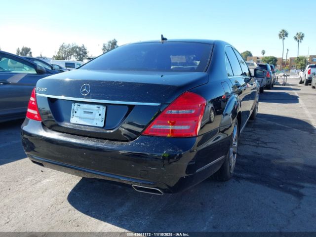 2011 MERCEDES-BENZ S 550 WDDNG7BB4BA376857 Photo 3