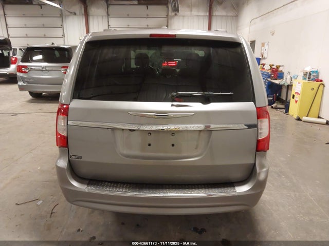 43661173 :رقم المزاد ، 2C4RC1BG8GR120921 vin ، 2016 Chrysler Town & Country Touring مزاد بيع