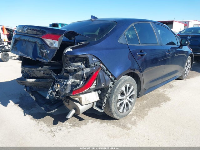 2022 TOYOTA COROLLA JTDEAMDE4NJ048196 Photo 3