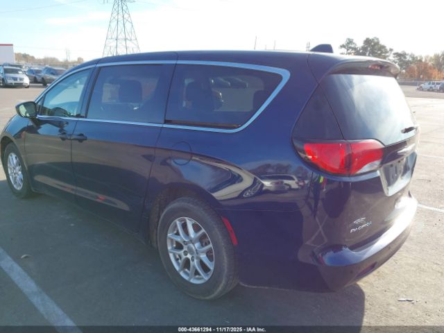 2018 CHRYSLER PACIFICA 2C4RC1CG8JR170921 Photo 2