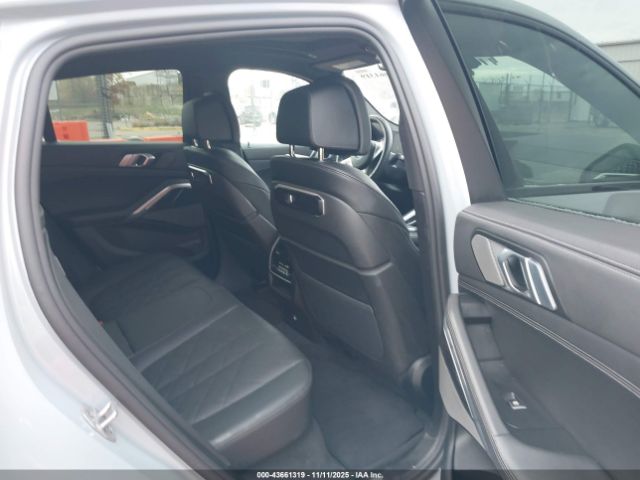 2025 BMW X6 5UX33EX03S9Z49496 Photo 7