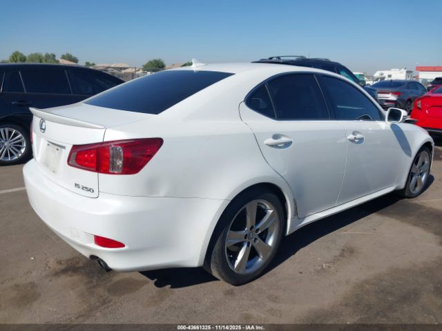 2013 LEXUS IS 250 JTHBF5C24D5188448 Photo 3