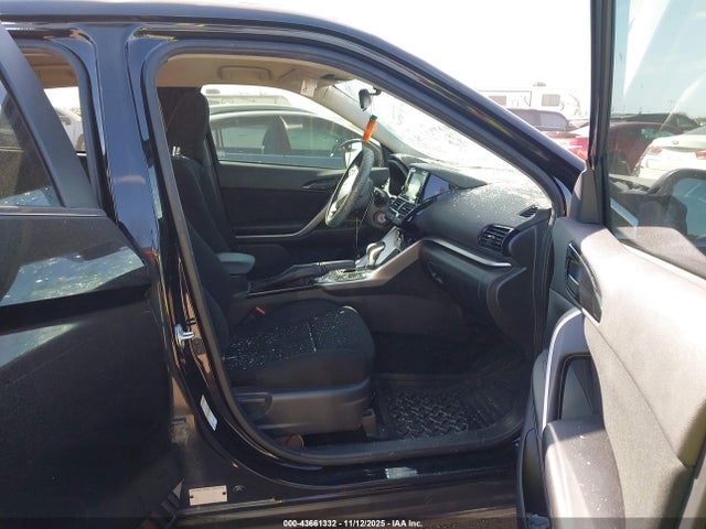 2024 MITSUBISHI ECLIPSE CROSS JA4ATUAA1RZ000974 Photo 4