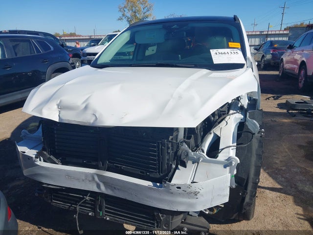 Продаж на аукціоні авто 2021 Ford Escape Titanium, vin: 1FMCU9J90MUA30628, номер лоту: 43661335