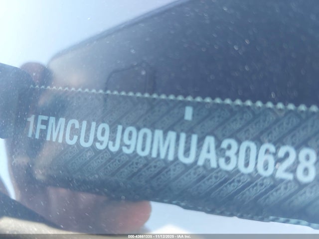 Продаж на аукціоні авто 2021 Ford Escape Titanium, vin: 1FMCU9J90MUA30628, номер лоту: 43661335