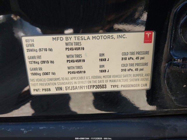 2014 TESLA MODEL S 5YJSA1H11EFP30503 Photo 8