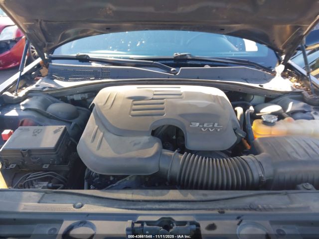 2017 CHRYSLER 300 2C3CCABG2HH662985 Photo 9