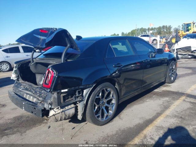 2017 CHRYSLER 300 2C3CCABG2HH662985 Photo 3