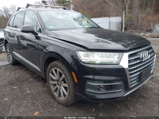 2019 AUDI Q7 WA1LAAF77KD034155