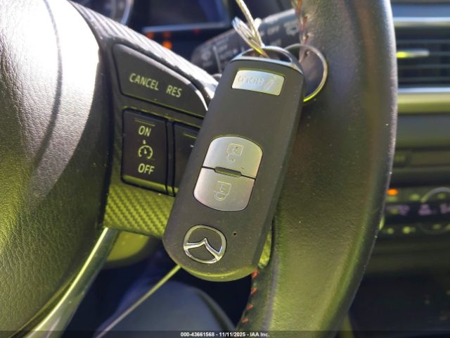 2016 MAZDA MAZDA3 JM1BM1N34G1309786 Photo 10