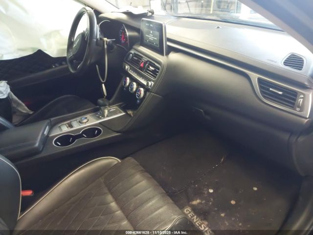 2019 GENESIS G70 KMTG44LA8KU038166 Photo 4