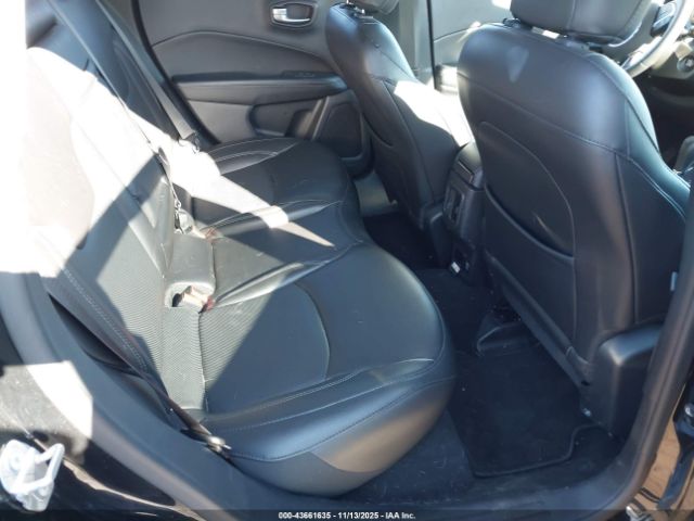 2019 JEEP COMPASS 3C4NJDCB5KT712095 Photo 7