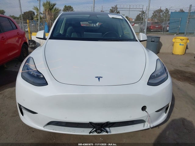 43661675 :رقم المزاد ، 5YJYGDEE0MF161210 vin ، 2021 Tesla Model Y Long Range Dual Motor All-wheel Drive مزاد بيع