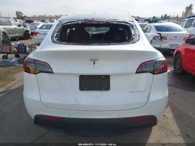 43661675 :رقم المزاد ، 5YJYGDEE0MF161210 vin ، 2021 Tesla Model Y Long Range Dual Motor All-wheel Drive مزاد بيع