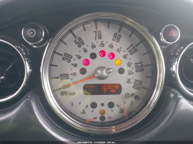 2007 MINI COOPER S WMWRH33537TL94656 Photo 6