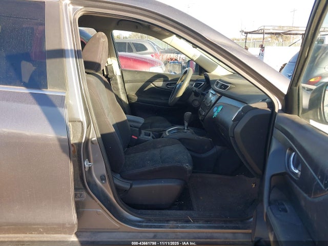 JN8AT2MV1GW149719 Nissan ROGUE SV
