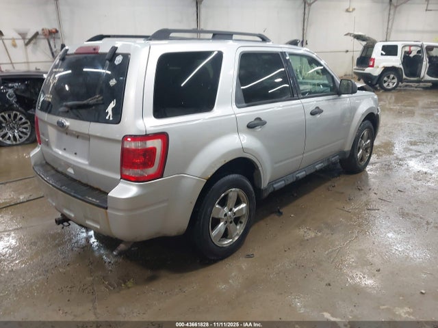 2012 FORD ESCAPE 1FMCU9D7XCKC03933 Photo 3