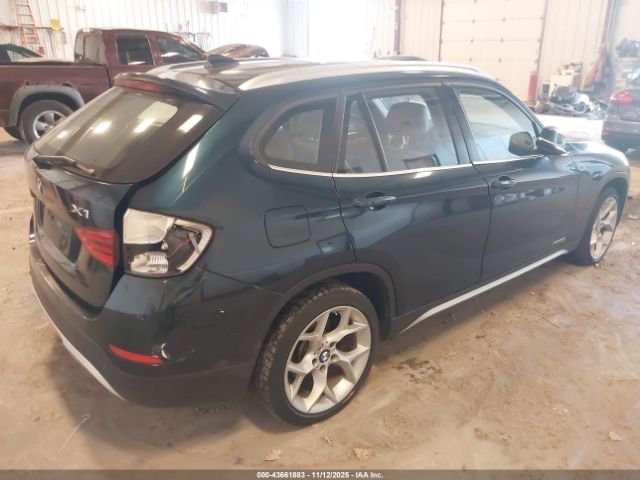 2013 BMW X1 WBAVL1C57DVR89009 Photo 3
