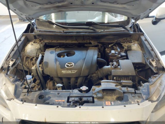 2017 MAZDA CX-3 JM1DKFC77H0149959 Photo 9