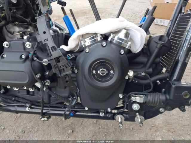 2021 HARLEY-DAVIDSON FXBBS 1HD1YYK2XMB023305 Photo 7