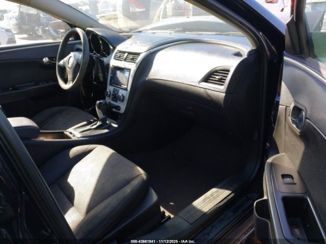 2011 CHEVROLET MALIBU 1G1ZC5E17BF123882 Photo 4